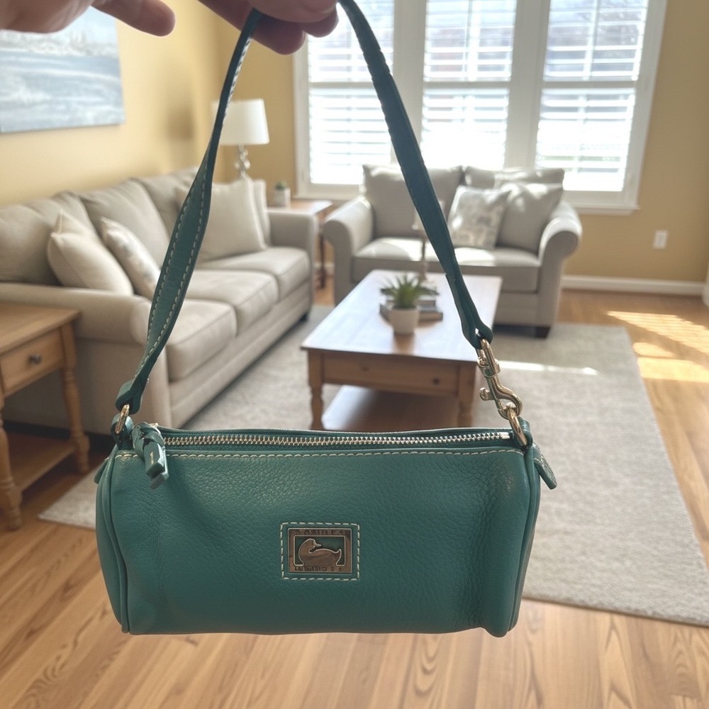 Dooney & Bourke Small Barrel Shoulder Bag – Teal Pebbled Leather Y2K Mini Bag